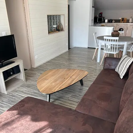 Entre Et Montagne Venzolasca